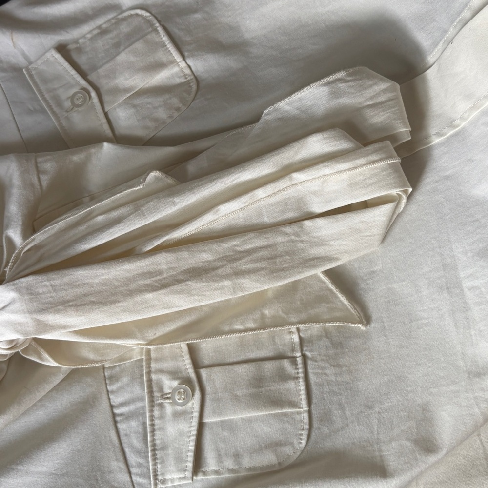 Edme & Esyllte Ivory Top. - Picture 6 of 7